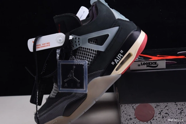 One Kick Retro Jordan CV9388-001 Air 4 x Off White Bred 0707